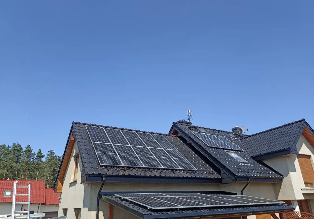 Mini elektrownia słoneczna opinie: co mówią użytkownicy o oszczędnościach?