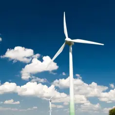 Ceny energii wiatrowej: Jak uniknąć wysokich kosztów w Polsce?