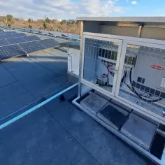 Zagrożenia elektrowni słonecznych: Jak uniknąć niebezpieczeństw?