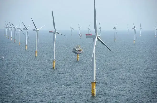 Zdjęcie Ile wytwarza energii elektrownia wiatrowa? Zaskakujące fakty i dane