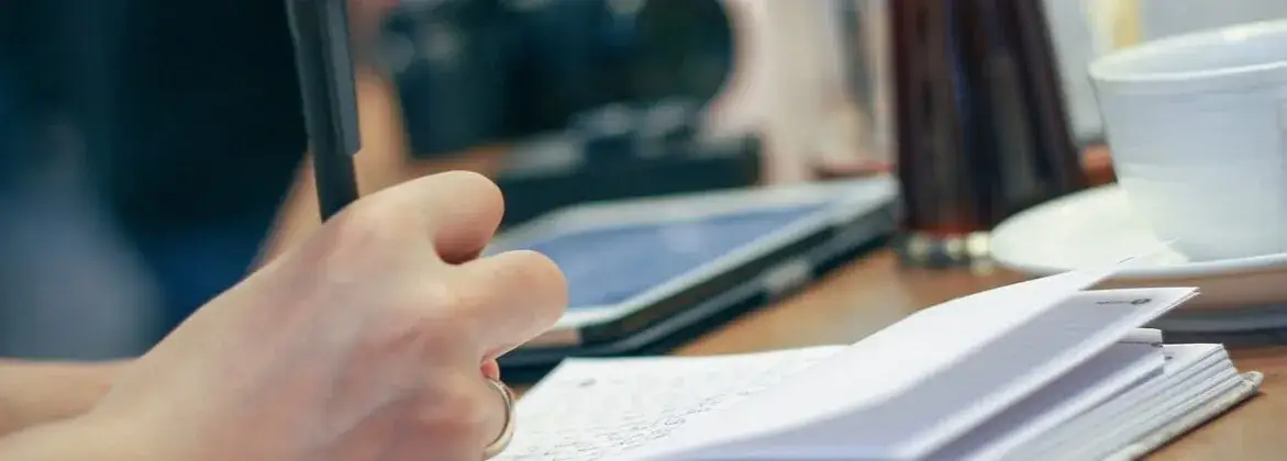 Zdjęcie Jak wypełnić wniosek o przyznanie grantu OZE bez błędów i stresu